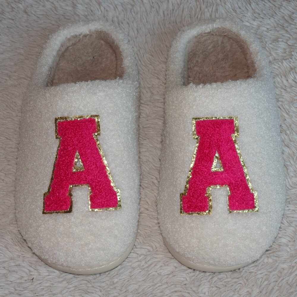 Women Size 39-40 (US 8 - 9 shoe size) Initial A Slippers, Slide On, Ivory, Cream